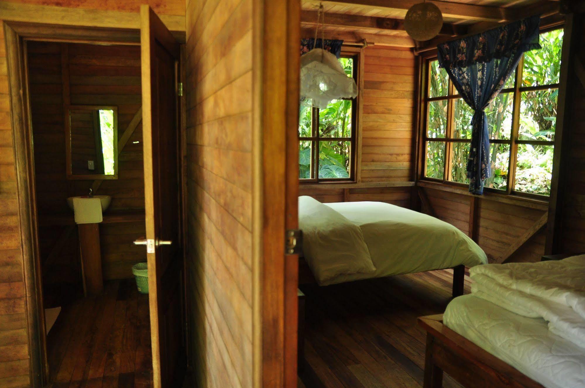 Huella Verde Rainforest Lodge Canelos Exterior photo